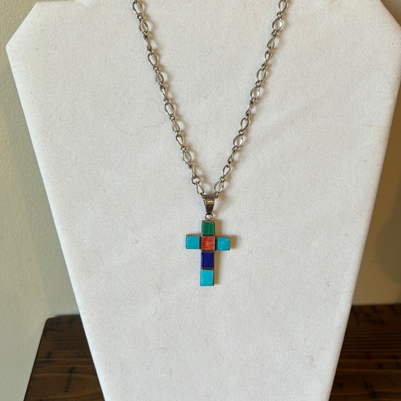 Sterling silver chain w/ cross of turquoise, coral, lapis and jasper - Picture 2 of 6